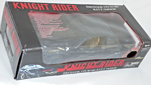 Hassehoff KITT Knight Rider Pursuit KITT Light Sound Diamonds Toy Car 1:15