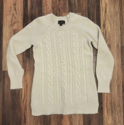 Fenn Wright Manson Ivory Angora Blend Pullover Cable Knit Sweater Size M - Image 1 of 4