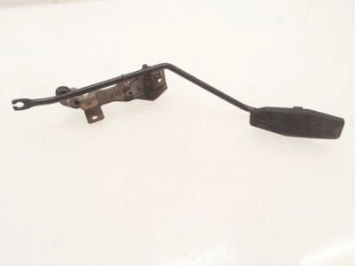 Pedal del acelerador gasolina Mazda 626 1999 VEI27896 Foto 1 de 4