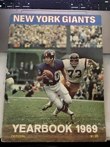 1969 New York Giants yearbook nr/mint - Picture 1 of 2