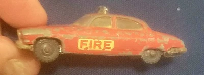 VINTAGE 1960s HUSKY RED JAGUAR MK 10 FIRE CHIEF SEDAN 1:64 GT BRITAIN - Image 1 of 4