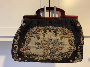 Vintage Handtasche Teppich Tasche Plexiglas Griffe USA Gobelin Blumen von Hiawatha 17 x 10" - Bild 1 von 8