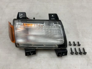 Jeep JL Wrangler OEM Front Passenger Turn Signal 68307244AG 2018-2023 030326 - Picture 1 of 10