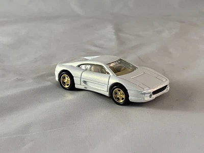 Hot Wheels Ferrari 355 1996 Treasure Hunt White PC5s - Image 1 of 4