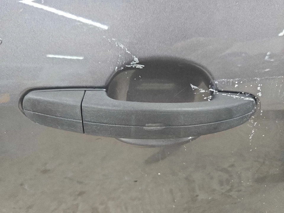 Outside Door Handle FORD FOCUS Right 12 13 14 15 16 17 18 — 第 1/1 张图片