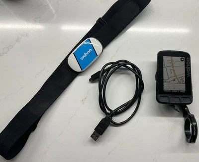 Wahoo Element Roam V1 GPS Bike Computer with HRM strap & charge cable - image 1 of 4