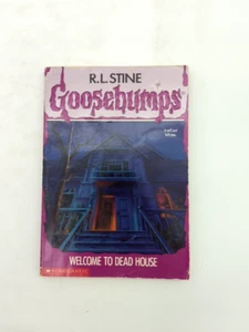 Welcome to Dead House by R L Stine (Paperback, 1992) 1st Edition Spooky Stories - Imagen 1 de 6