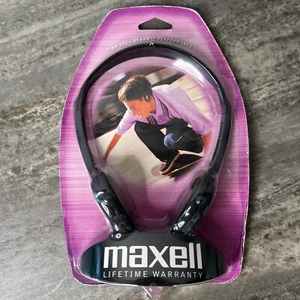 Maxell HP-200 light-weight stereo headphones - Picture 1 of 4