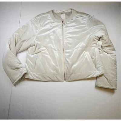 Jaqueta Lauren Conrad tamanho grande  - Imagem 1 de 4