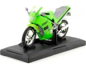 1990 Kawasaki Ninja 600R Verde 1:18 Motor Max 408 - Imagen 1 de 4