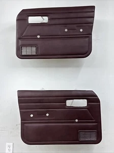 84-96 Jeep Cherokee XJ Front Driver & Passenger Manual Door Panels OEM Maroon - Picture 1 of 20