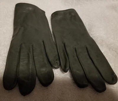 Vintage Marcel Wagner Womens Size  7 1/2 Gray Leather Short Gloves @8 in Long - Image 1 of 4