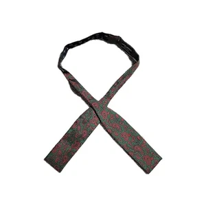 Brooks Brothers Bow Tie Mens RED AND GREEN PAISLEY Silk Self Tie Formal England - Picture 1 of 4