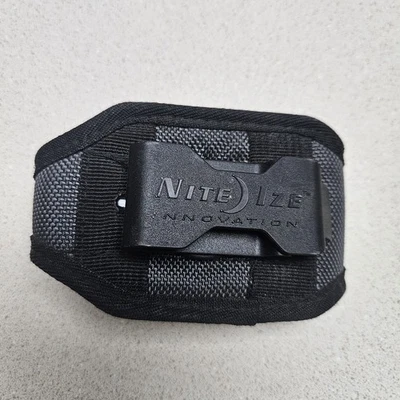 Nite Ize Universal Phone Holster Clip Case Horizontal Pocket Black - Image 1 of 4