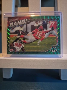 2021 Mosaic Patrick Mahomes II Chiefs Green Mosaic Prizm Bang! #2 - Picture 1 of 3