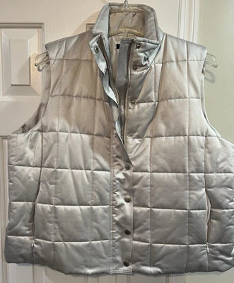 NWT Ralph Lauren $209 Woman 2X Quilted Puffer Vest Silver Gray Silky-sheen - Image 1 of 4