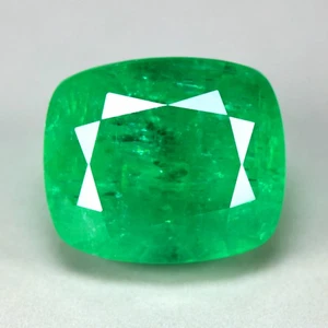 10.02 Cts_Extreme Top Lustrous_100 % Natural VIVID Green ETHIOPIAN Emerald - Picture 1 of 7