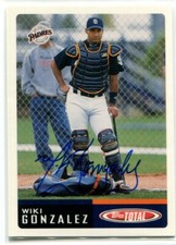WIKI GONZALEZ 2002 Topps Total Signed Card AUTO Autograph Signed PADRES 