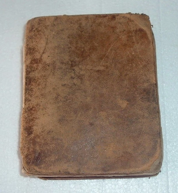 RARE 1829 POCKET DICTIONARY French & English Languages THOMAS NUGENT J OUISEAU - Image 1 of 4