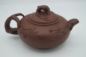CHINESE BROWN CLAY TEAPOT TEA POT W/ BRANCH & FLOWER DECORATIONS - Picture 1 of 10