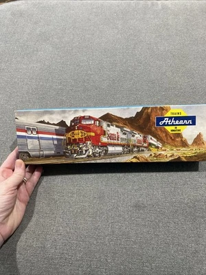 Athearn 5632 86' Hi-Cube  4/D  Model Railroader 65th Anniversary - Image 1 of 4