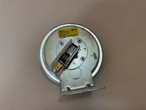 GOODMAN JANITROL AMANA C6456507 PRESSURE SWITCH TRIDELTA FS6111-389 - Picture 1 of 5