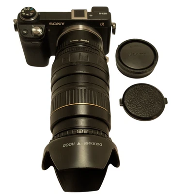 Lente teleobjetivo zoom Sony E-mount adaptado QUANTARAY 100-300 mm F/4-5,6 LDO Foto 1 de 4