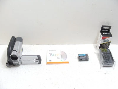 Canon DC320 DVD Hybrid Camcorder 48x Advanced Zoom - Image 1 of 4