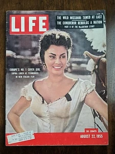 LIFE MAGAZINE AUGUST 22, 1955 SOPHIA Loren EXCELLENT CONDITION - Picture 1 of 2