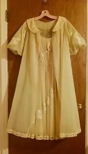 Vintage Shadowline Blush/Pale Yellow Peignoir Set Lace on Nylon Chiffon Small - Picture 1 of 10