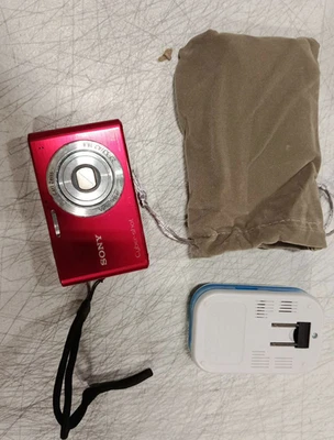 SONY Cyber-Shot DSC-W330 Digital Camera Red High Dynamic Range (HDR) - Image 1 of 2