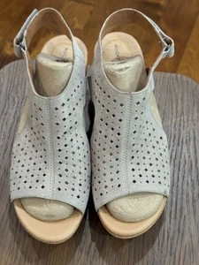 Rockport Briah Wedge Sling Back Tan Sparkly Suede Size 9 - Picture 1 of 9