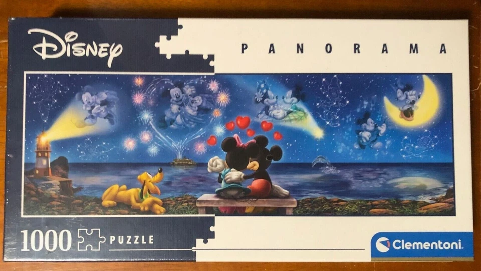 Nuovo Puzzle Disney Topolino E Minnie Panorama 1000 Pezzi Disney  (Clementoni) - Immagine 1 di 1