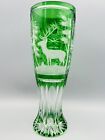 Weißbierglas Jagt Bleikristall in grün von Hand graviert geschliffen und poliert
