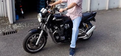 Yamaha XJR 1200 - Bild 1 von 2