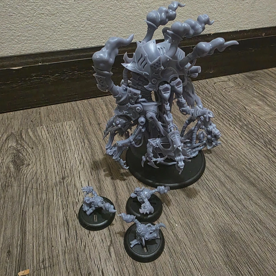 Máquina a vapor Cryx Necroharvester and Corpse Crawlers - Imagem 1 de 1