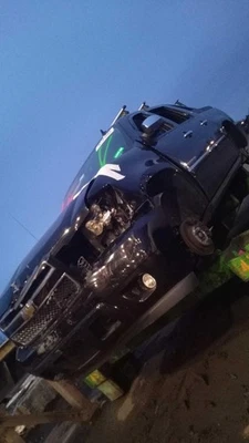 Conjunto completo de motor usado se adapta a: Chevrolet Avalanche 1500 2010 gasolina 5,3 L Foto 1 de 4