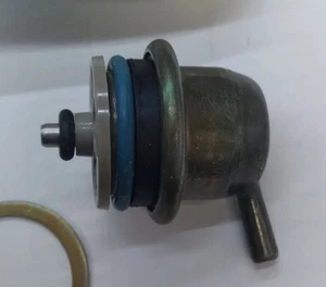 1995-02 Camaro Firebird 3.8L OEM Fuel Pressure Regulator 89017530 / 217-1598 NOS - Picture 1 of 9