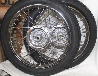 Kompletträder Speichen-rad Stahl mit Vee Rubber  Simson S51 S50 S53 KR Schwalbe - Bild 1 von 4