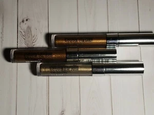 Maybelline New York Color Tattoo Eye Chrome Lidschatten ~ Wählen Sie Ihren Farbton - Bild 1 von 2