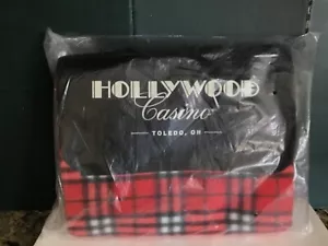 Plaid Buffalo Check Throw Blanket Carry Handle Picnic Afghan Sofa Couch Travel - Picture 1 of 8