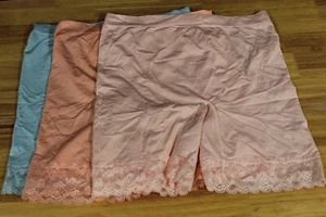 Breezies Set of 3 Seamless Long Leg Panties w/ Lace-Pastel-1X-A350367-NEW - Picture 1 of 2