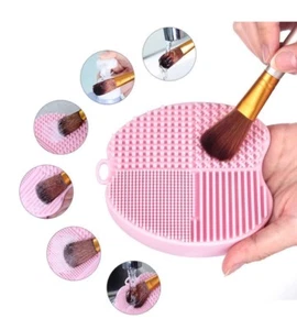 MUST HAVE! Silicon Makeup Brush Cleaner Pad Washing Scrubber Board Cleaning Mat - Bild 1 von 1