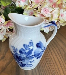 Royal Copenhagen Blue Flowers Braided Small Creamer, #1538, 1958, 4" - Picture 1 of 4