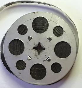 VINTAGE KEN MAYNARD WESTERN 16mm STAR SAFETY FILM "ON TIME" MOVIE SHORT - Imagen 1 de 2