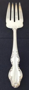 Tenedor para servir carne fría grande Reed & Barton corona inglesa 1 placa plateada - Imagen 1 de 5