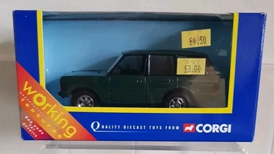 CORGI WORKING FEATURES TY82802 RANGE ROVER IN GREEN/BLACK  MINT IN BOX  QUALITY  - Image 1 of 4