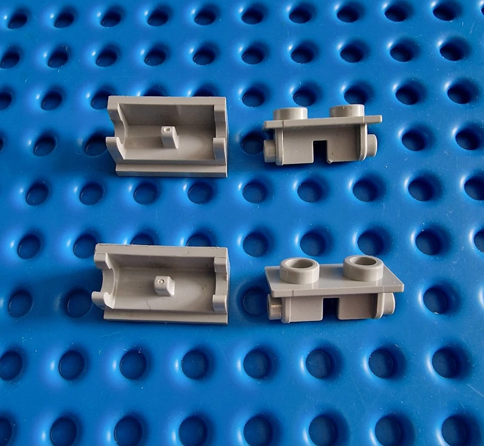 LEGO Kippscharnier Klappstein Scharnier alt hellgrau gray hinge 3937 3938 B005 - Bild 1 von 1