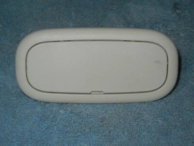 SAAB 9-5 Wagon Left Cargo Screen Mount Assembly Cream 5134051  H1 Foto 1 de 4