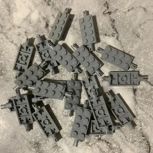 Lego 30157 Piastra Modificata 2x4 con 2 Spille Grigio Blu Chiaro Confezione da 20 - Foto 1 di 1